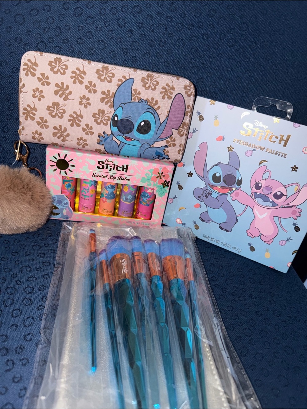 Stich wallet bundle Blue and Makeup Set
